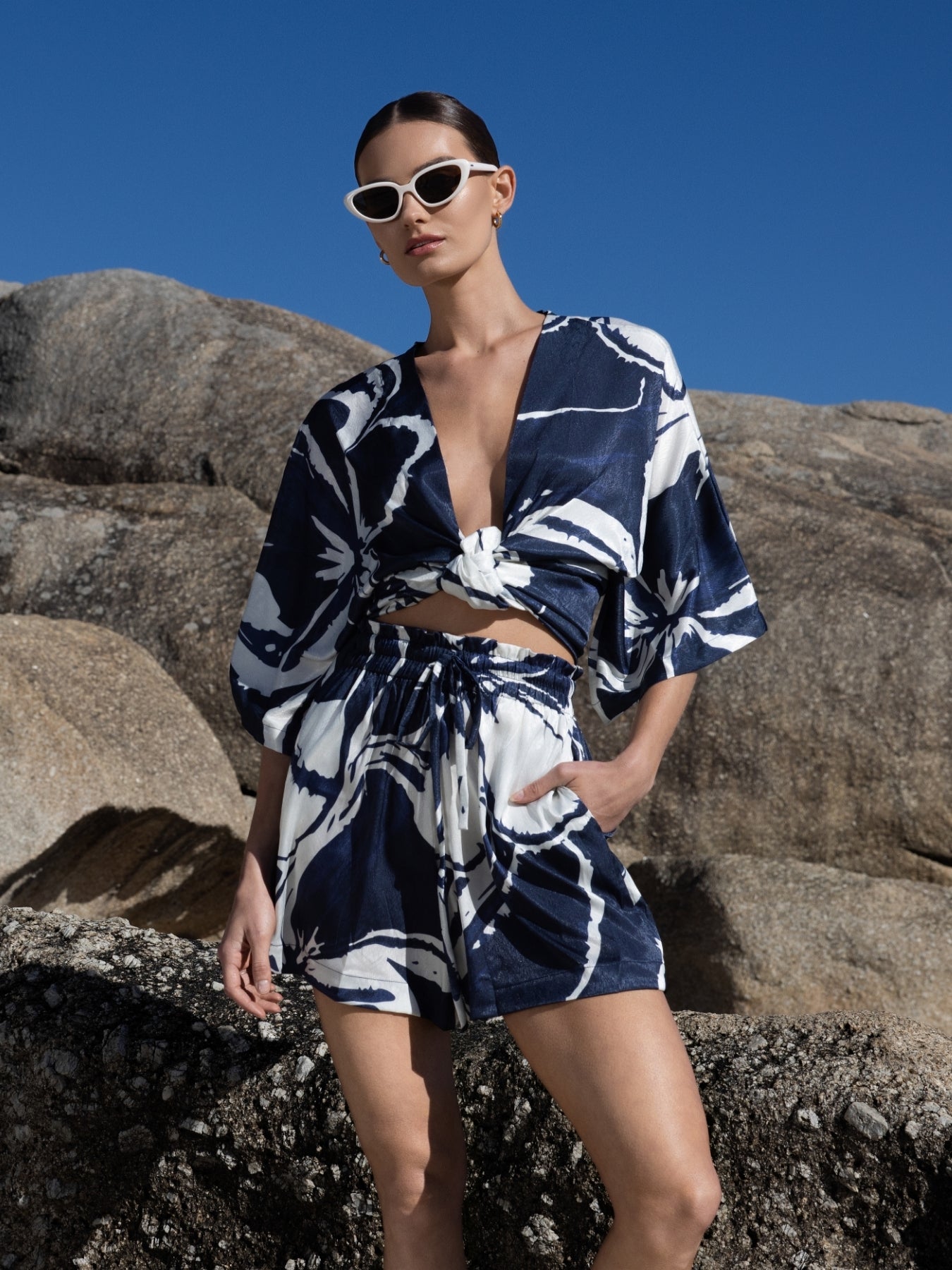 Lula Shorts - Sora Navy