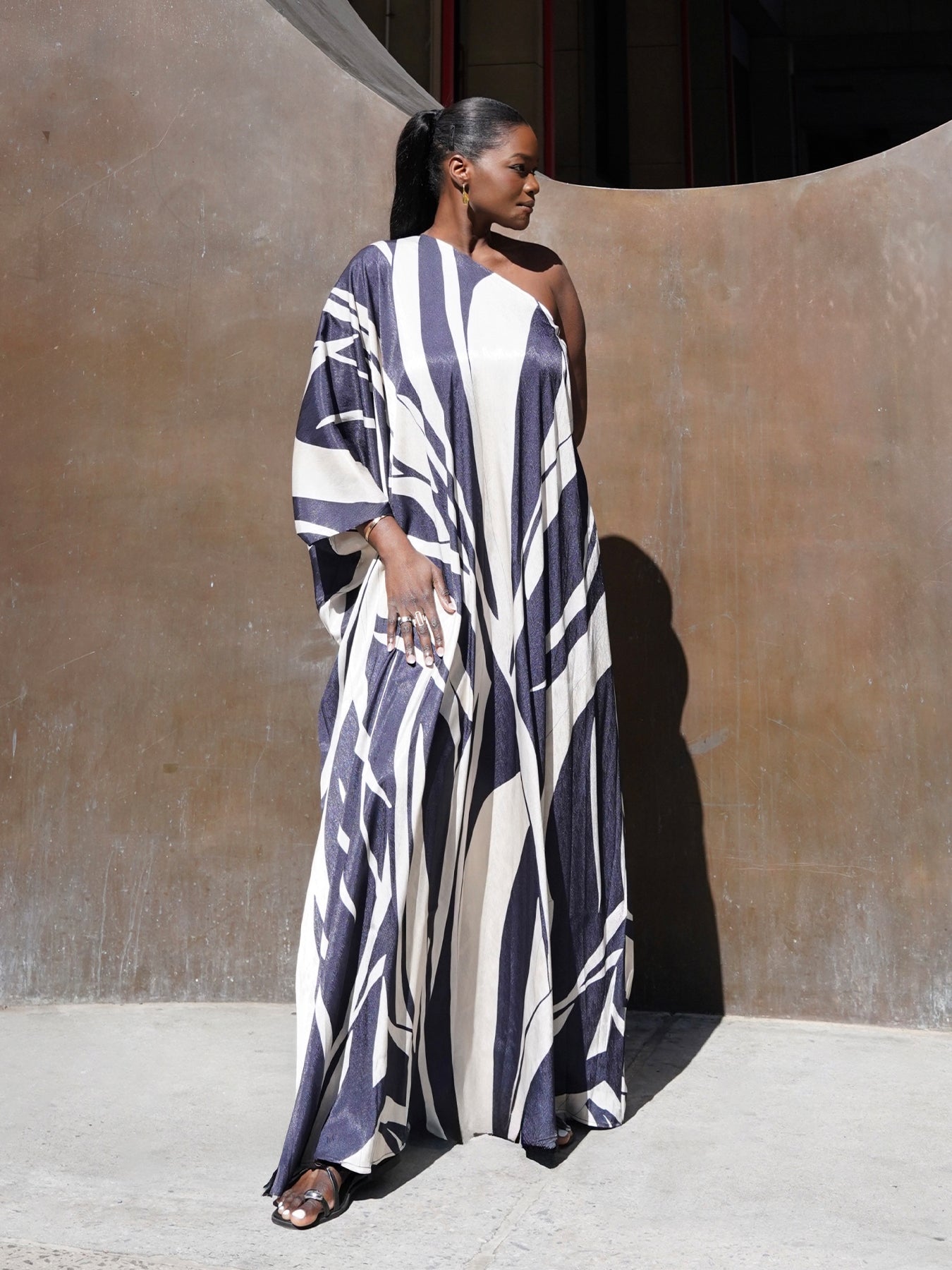 Satu Dress - Petal Noir