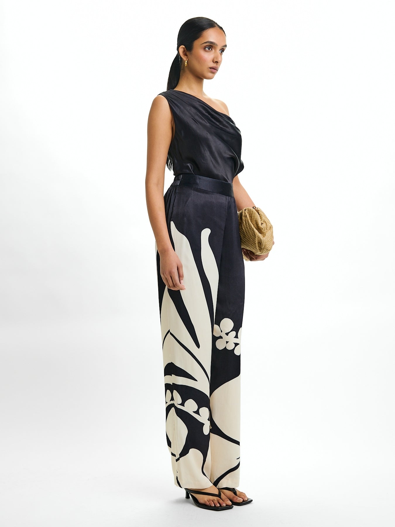 Tova FSC® Certified Viscose Pants - Ula Noir