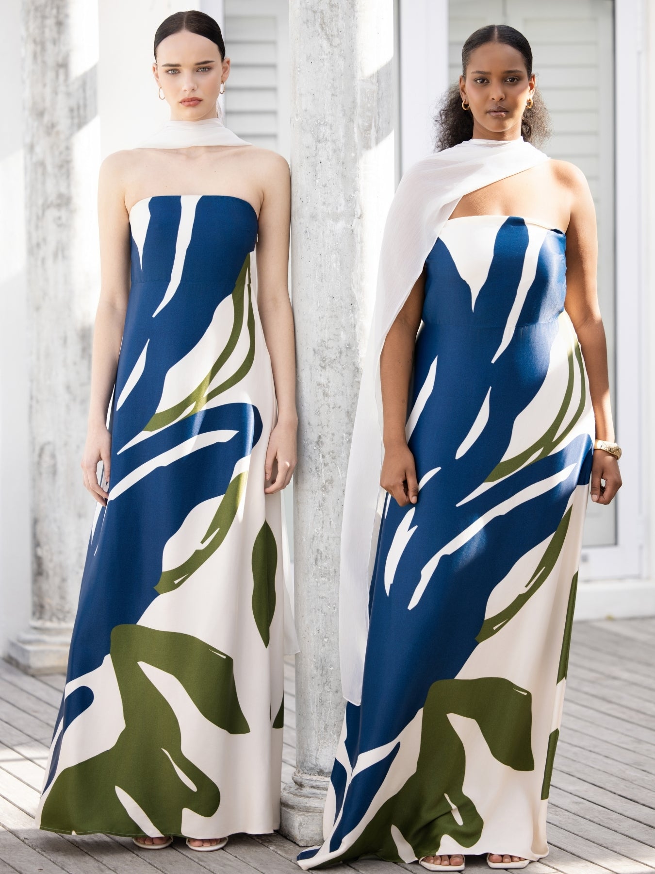 Tubi TWA FSC® Certified Viscose Dress - Lilo Navy