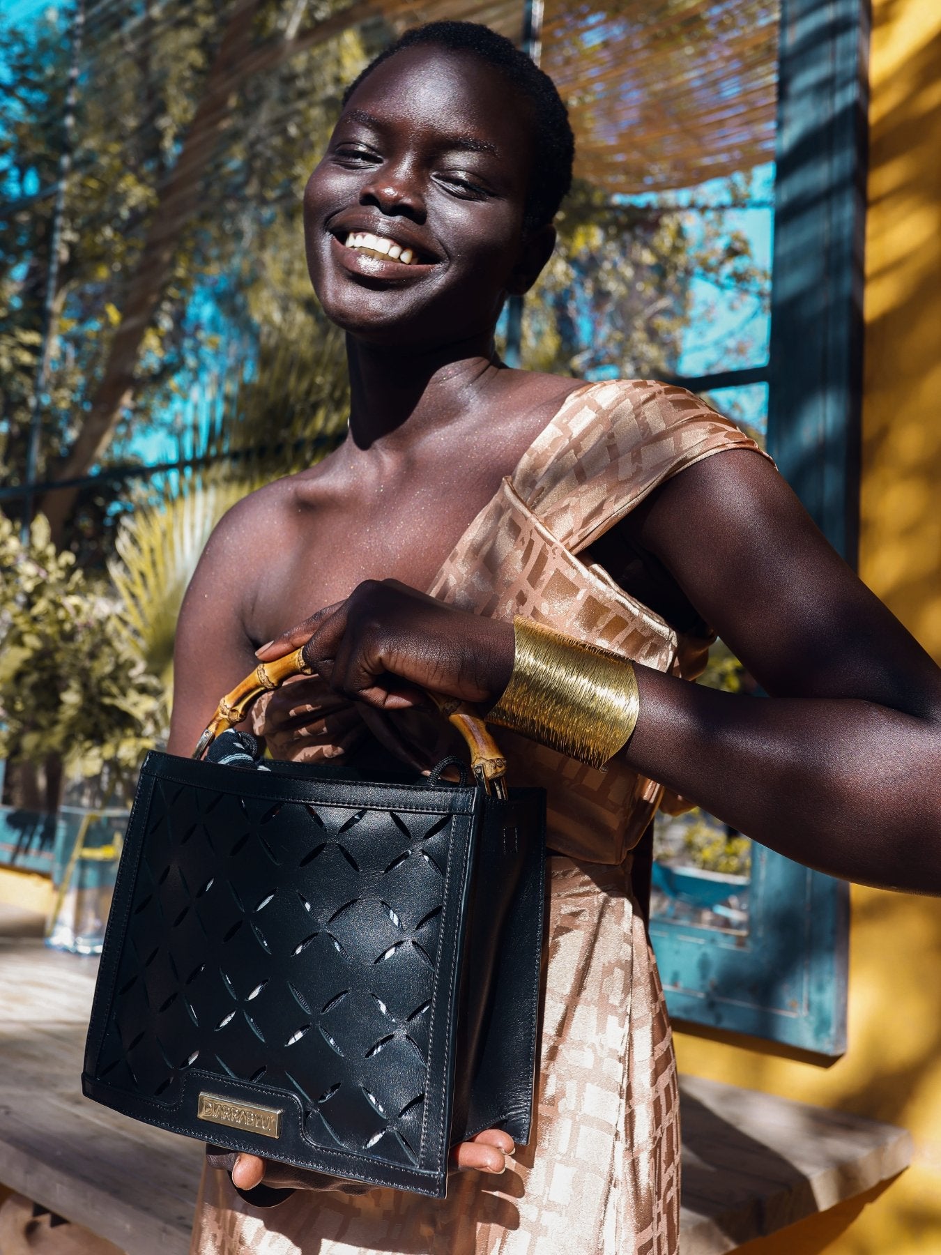 Nuur Bag - Almond Noir - diarrablu