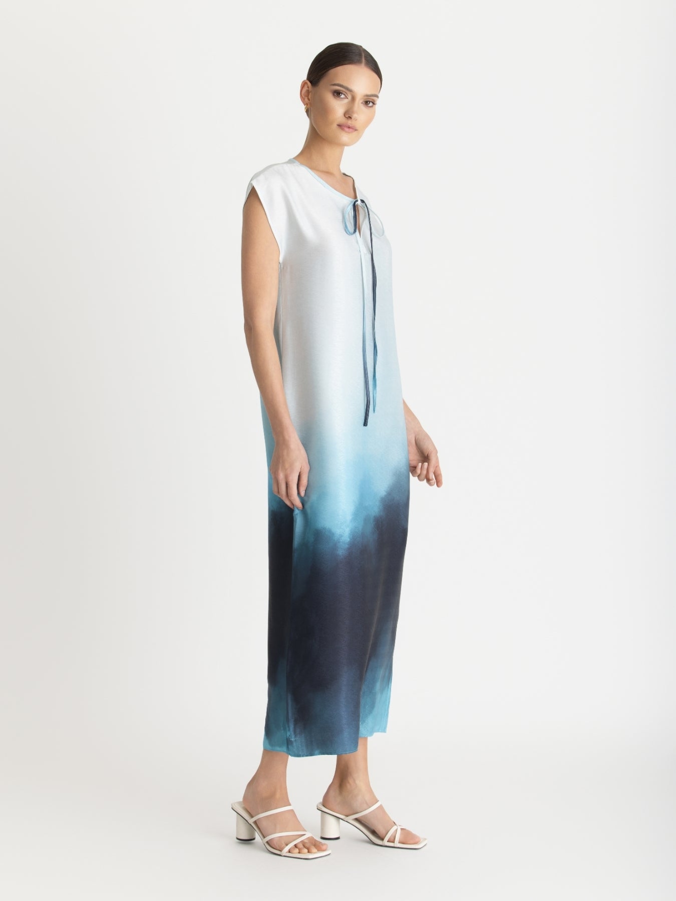 Fany Dress - Skye Blu