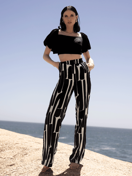 LeerPants-HeraNoir_cover_x600.