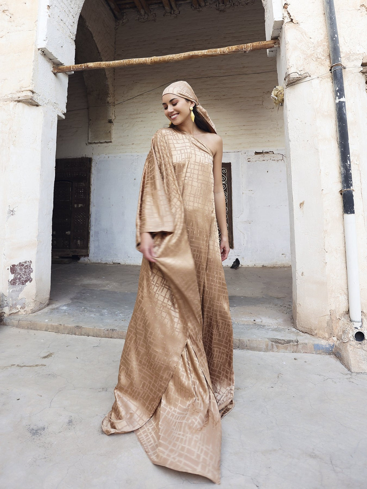 Satu Dress - Dhaw Gold - diarrablu