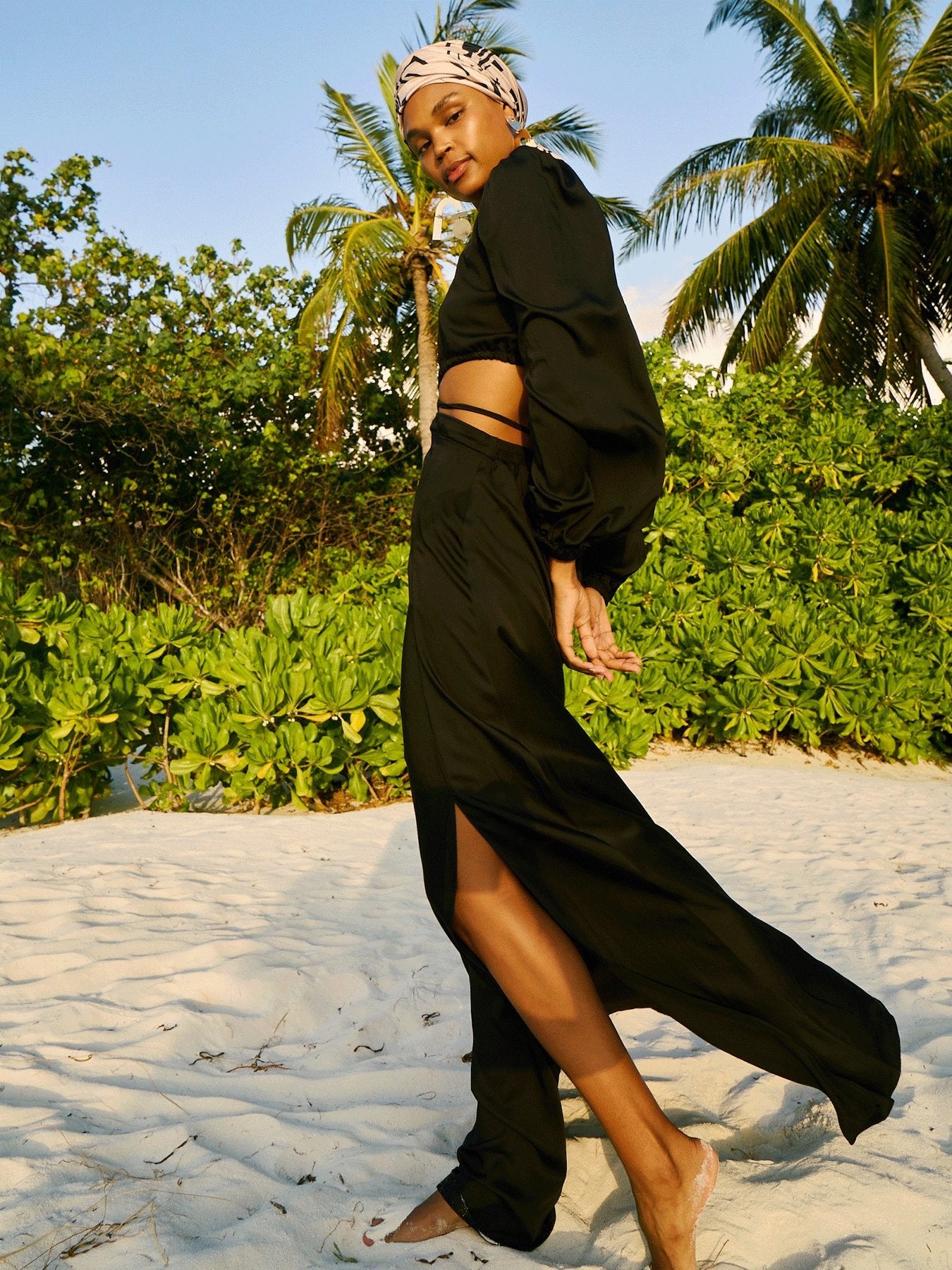 Sustainable Amal Dress - Solid Noir - diarrablu